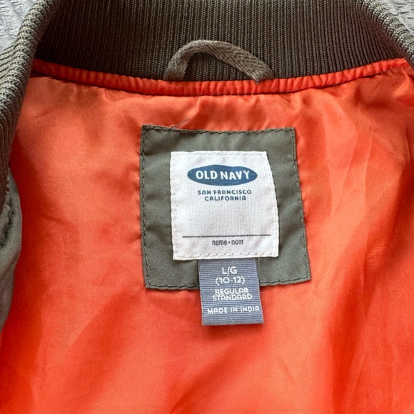 Old Navy Boy’s Jacket Size 10-12 Preowned/Good Condition - Picture 4 of 6